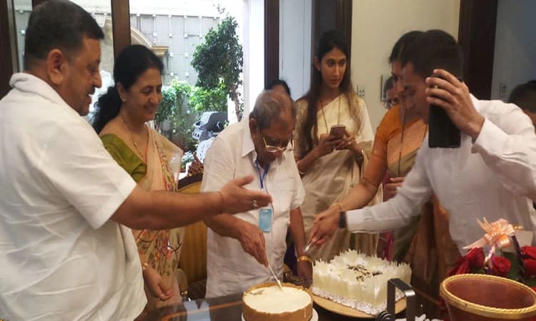 ಶಾಮನೂರು ಜನ್ಮದಿನಕ್ಕೆ ಶುಭಾಶಯಗಳ ಮಹಾಪೂರ