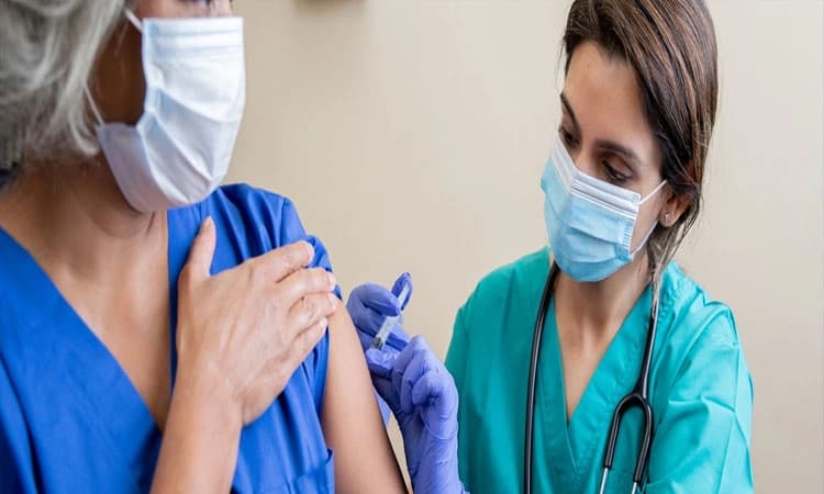 3 ದಿನಗಳಲ್ಲಿ ರಾಜ್ಯಗಳಿಗೆ,ಕೇಂದ್ರಾಡಳಿತ ಪ್ರದೇಶಗಳಿಗೆ 5.6 ಮಿ. ಲಸಿಕೆಗಳ ಪೂರೈಕೆ : ಕೇಂದ್ರ 