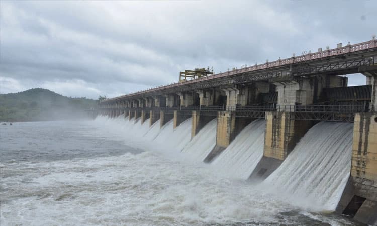 ತುಂಗಾ ಡ್ಯಾಂನಿಂದ ನೀರು ಬಿಡುಗಡೆ