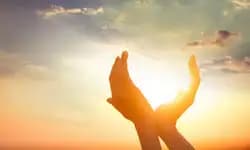 ವಿಶ್ವಾಸದ ಶಕ್ತಿ ಅನುಕ್ಷಣವೂ ಕಾಯುತ್ತದೆ