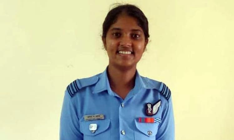 Airforce Test Pilot ಪದವೀಧರೆಯಾದ ಮೊದಲ ಭಾರತೀಯ ಮಹಿಳೆ: ಚಾ.ನಗರ ಜಿಲ್ಲೆಯ ಆಶ್ರಿತಾ ಒಲೇಟಿ