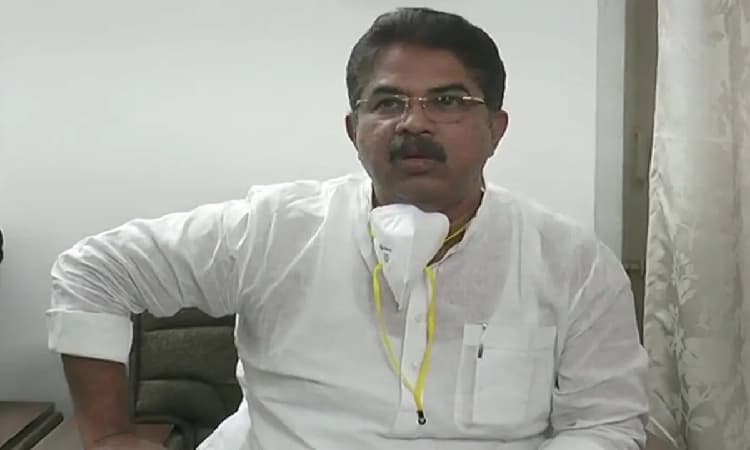 ಹಳ್ಳಿ ಮತ್ತು ಪಟ್ಟಣಗಳಲ್ಲಿ ಪ್ರತಿ ಮನೆಗೂ ಭೇಟಿ ನೀಡಿ ಕೋವಿಡ್ ಪರೀಕ್ಷೆ : ಆರ್ ಅಶೋಕ