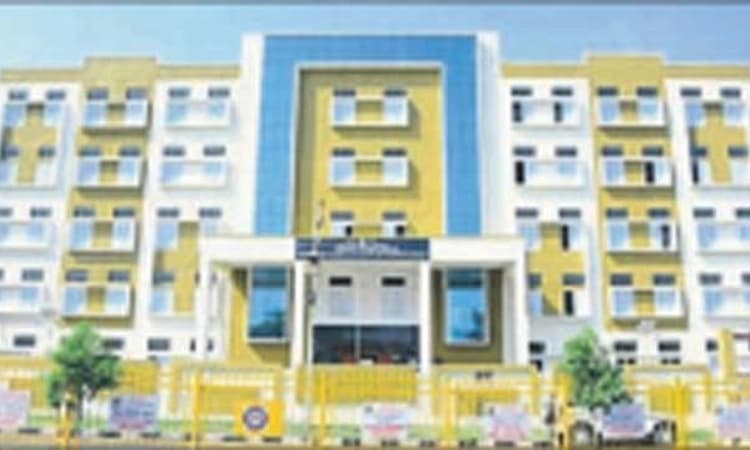 500 ಬೆಡ್‌ ಕೋವಿಡ್‌ ಕೇರ್‌ ಸೆಂಟರ್‌ ಆರಂಭ