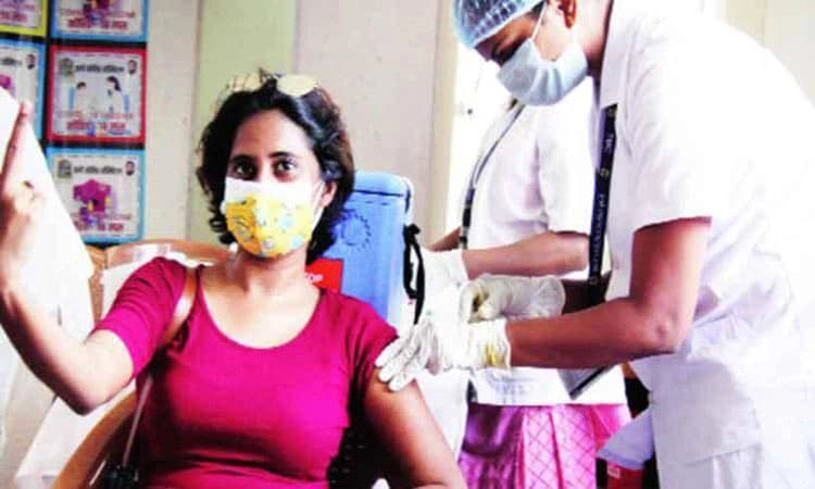 ಕಂಪೆನಿಗಳಿಂದ ನೇರವಾಗಿ ಲಸಿಕೆ ಪಡೆಯಲು ಖಾಸಗಿ ಆಸ್ಪತ್ರೆಗಳ ಪ್ರಯತ್ನ