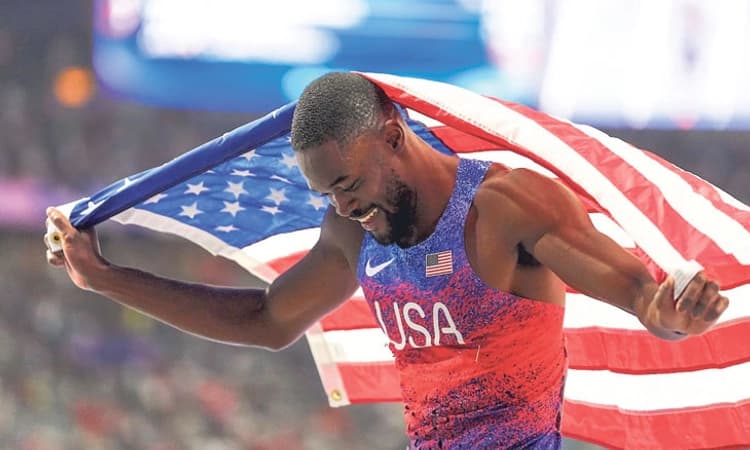 Paris Olympics; ವೆಸ್ಟ್‌ ಇಂಡೀಸ್‌ ನ ಮಾಜಿ ವೇಗಿ ಪುತ್ರ ಅಮೆರಿಕದ ಹರ್ಡಲ್ಸ್‌ ಹೀರೋ