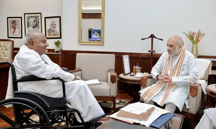 Congress ತಳಮಳಕ್ಕೆ ಕಾರಣ ಆದ ಎಚ್‌ಡಿಡಿ-ಶಾ ಭೇಟಿ