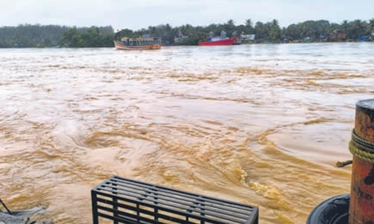 Mangaluru: ತಣ್ಣೀರುಬಾವಿ-ಸುಲ್ತಾನ್‌ಬತ್ತೇರಿ ಮಧ್ಯೆ ಕಾಂಕ್ರೀಟ್‌ ಸೇತುವೆ