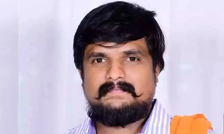 Puneeth Kerehalli ಮೇಲೆ ಹಲ್ಲೆ ; ಪ್ರತಾಪ್‌ ಸಿಂಹ, ಪೂಂಜ ನೇತೃತ್ವದಲ್ಲಿ ಪ್ರತಿಭಟನೆ