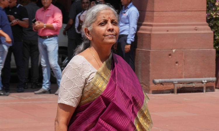 Valmiki scam ಪ್ರಸ್ತಾವಿಸಿ ಕಾಂಗ್ರೆಸ್‌ಗೆ ನಿರ್ಮಲಾ ತಿರುಗೇಟು