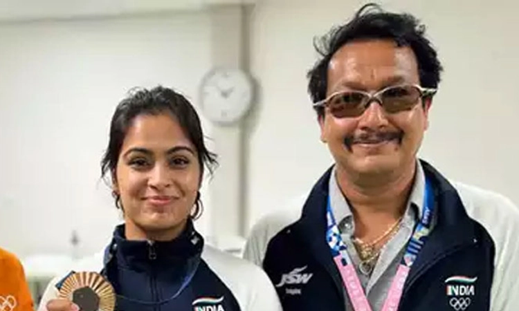 Manu Bhaker ಈಗ ತಾರೆ, ನಾನು ಕೆಲಸವಿಲ್ಲದ ಕೋಚ್‌: ರಾಣಾ