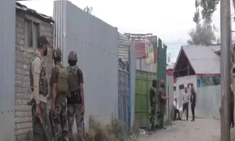 Jammu:ಸೋಪುರ ಗುಜರಿ ಅಂಗಡಿಯಲ್ಲಿ ಸ್ಫೋಟ: ನಾಲ್ವರು ಸಾವು