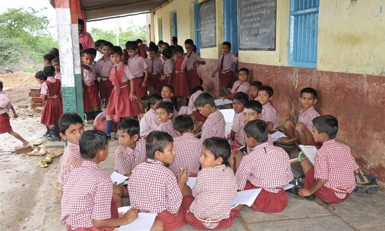 Udupi: ಇಂಗ್ಲಿಷ್‌ ಕಲಿಕೆ ಗುಣಮಟ್ಟ ಅರಿಯಲು ಶಾಲೆಗೆ ತಜ್ಞರ ಭೇಟಿ