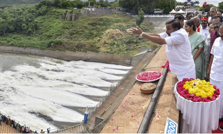 Cauvery ತುಂಬಿ ಹರಿಯಿತು; ಮೆಟ್ಟೂರು ಅಣೆಕಟ್ಟು ಭರ್ತಿ: ಗೇಟು ತೆರೆಯಲು ತ.ನಾಡು ಸೂಚನೆ