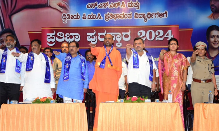 Caste ಎಂಬುದು ಎಂದೆಂದಿಗೂ ಹೋಗುವುದೇ ಇಲ್ಲ: ಪರಮೇಶ್ವರ್ ಬೇಸರ