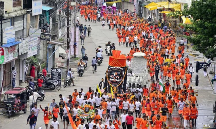 UP Police;ಕನ್ವರ್‌ ಯಾತ್ರೆ ಮಾರ್ಗದ ಹೊಟೇಲ್‌ ಮಾಲಕರ ಹೆಸರು ಪ್ರದರ್ಶನ ಕಡ್ಡಾಯ!