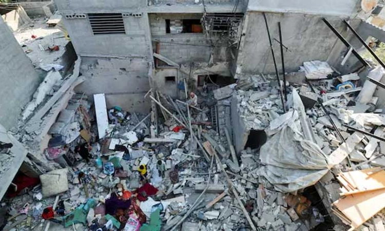 Gaza:ಸುರಕ್ಷಿತ ವಲಯ ಸೇರಿ ಗಾಜಾ ಪಟ್ಟಿ ಮೇಲೆ ಇಸ್ರೇಲ್‌ ವೈಮಾನಿಕ ದಾಳಿ; 60ಕ್ಕೂ ಅಧಿಕ ಸಾವು