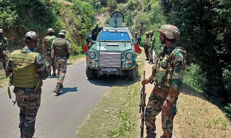 Jammu and Kashmir: ಜಮ್ಮು ಕಾಶ್ಮೀರದಲ್ಲಿ ಮತ್ತೆ ಗುಂಡಿನ ಚಕಮಕಿ; ನಾಲ್ವರು ಯೋಧರು ಹುತಾತ್ಮ