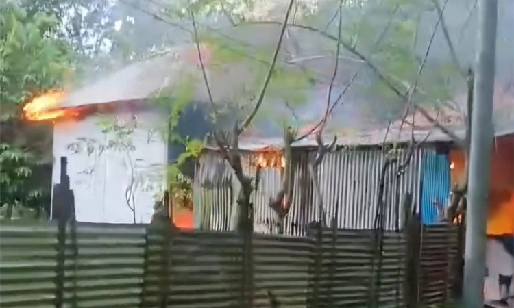 Tripura ಭಾರೀ ಹಿಂಸಾಚಾರ; ಇದು ‘ನೈಜ ಸಂವಿಧಾನ ಹತ್ಯೆ’ ಎಂದು ಕಾಂಗ್ರೆಸ್ ಆಕ್ರೋಶ