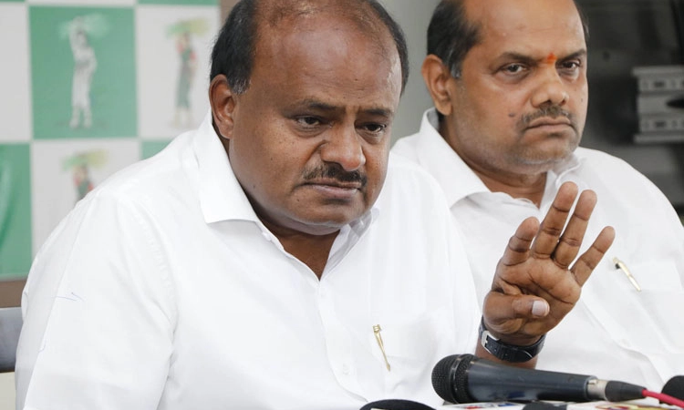 JDS ನಿಖಿಲ್‌ ಮೇಲೂ ಕೇಸ್‌ಗೆ ಚರ್ಚೆ: ಎಚ್‌.ಡಿ.ಕುಮಾರಸ್ವಾಮಿ ಕಿಡಿ