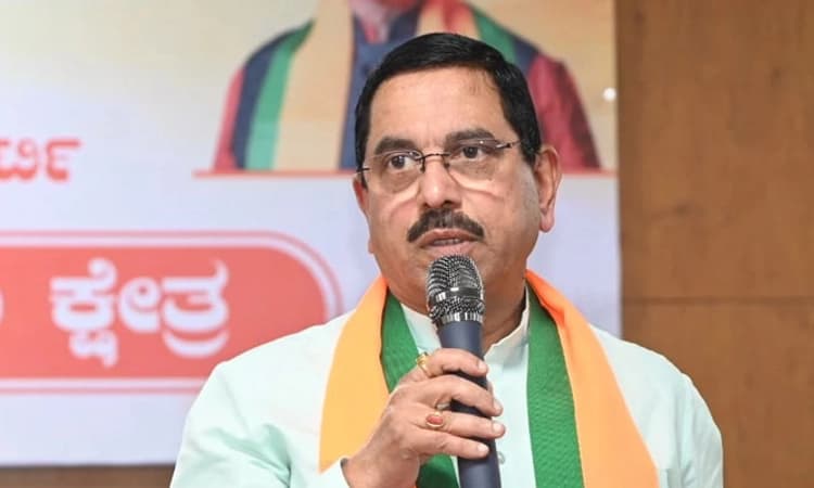 Hubli; ಸಿದ್ದರಾಮಯ್ಯ ಸರ್ಕಾರ ಪರಮ ಕಡು ಭ್ರಷ್ಟ ಸರ್ಕಾರ: ಪ್ರಲ್ಹಾದ್ ಜೋಶಿ