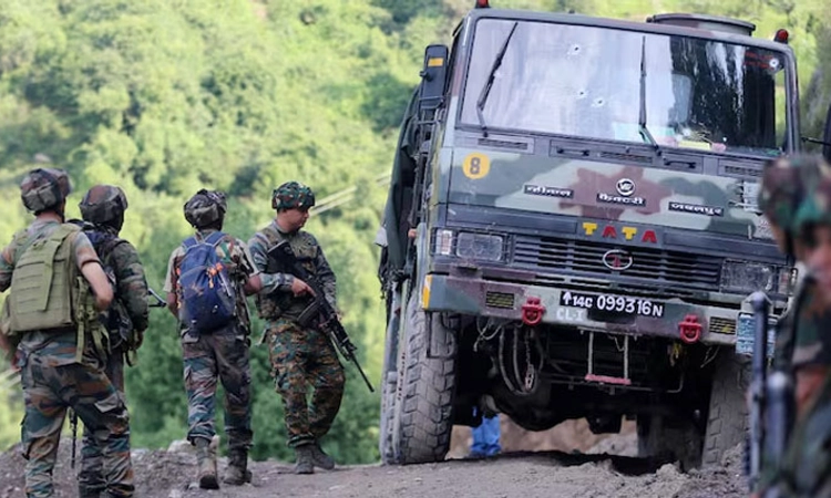 Jammu Kashmir; ಕಥುವಾ ದಾಳಿಗೆ ಮುನ್ನ ಗ್ರಾಮಸ್ಥರನ್ನು ಬೆದರಿಸಿ ಊಟ ತಯಾರಿಸಿದ್ದ ಉಗ್ರರು