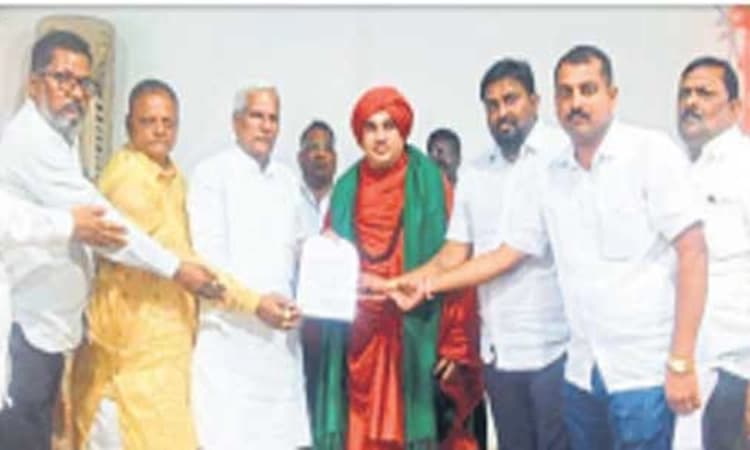 ಮೀಸಲಾತಿಗೆ ಸ್ಪಂದಿಸದ ರಾಜ್ಯ ಸರ್ಕಾರ: ಕೂಡಲಸಂಗಮ ಶ್ರೀ