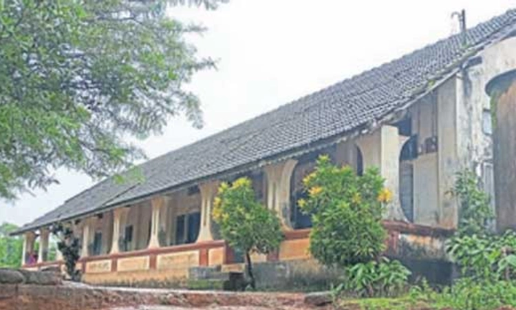 ಸುಳ್ಯ ಪದವು: ಈ ಶಾಲೆಯಲ್ಲಿ ಗೌರವ ಶಿಕ್ಷಕರೇ ಖಾಯಂ ಶಿಕ್ಷಕರು!