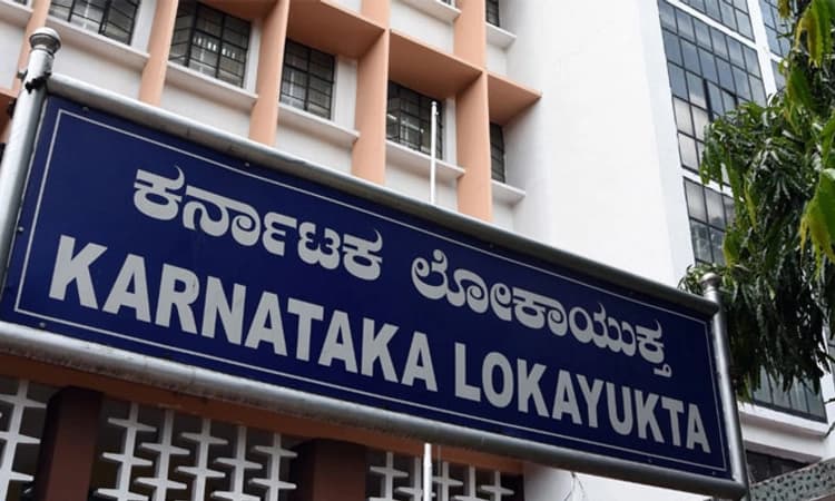 Davanagere; ಲೋಕಾಯುಕ್ತ ಪೊಲೀಸರ ಬಲೆಗೆ ಬಿದ್ದ ಹರಿಹರ ನಗರಸಭೆ ಪೌರಾಯುಕ್ತ