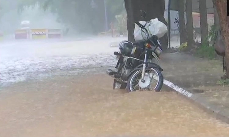 Heavy Rain: ಕರಾವಳಿ ಜಿಲ್ಲೆಗಳು ಸೇರಿ ರಾಜ್ಯಾದ್ಯಂತ ಇನ್ನು 5 ದಿನ ಭಾರೀ ಮಳೆ