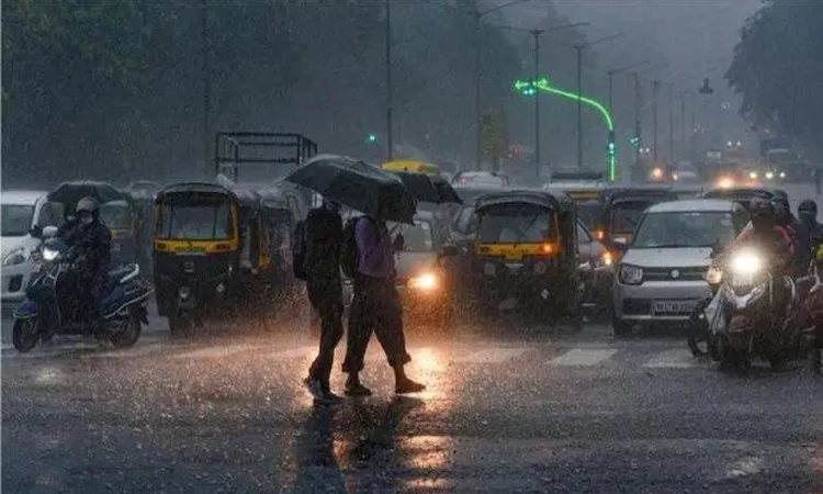 Udupi: ದಿನಪೂರ್ತಿ ಮಳೆ… ತಗ್ಗು ಪ್ರದೇಶಗಳು ಜಲಾವೃತ