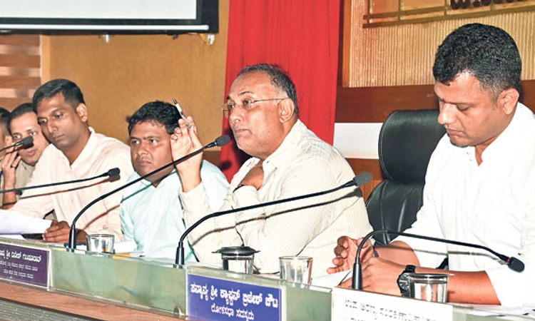 Mangaluru ವಸತಿ ಯೋಜನೆ: 4 ವರ್ಷಗಳಿಂದ ದ.ಕ.ಕ್ಕೆ ಮನೆಯೇ ಸಿಕ್ಕಿಲ್ಲ!