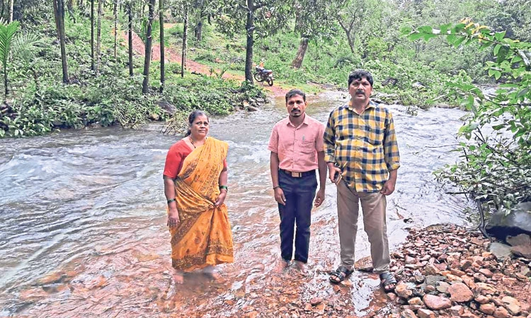 Kundapura ಹುಲ್ಕಡಿಕೆ: ಬೈಂದೂರು ತಾ.ಪಂ. ಇಒ ಭೇಟಿ