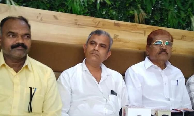 Vijayapura: ಇಂಧನ ದರ ಏರಿಕೆ ವಿರುದ್ಧ ಪ್ರತಿಭಟಿಸಲು ಬಿಜೆಪಿಗೆ ನೈತಿಕತೆ ಇಲ್ಲ: ಗಣಿಹಾರ