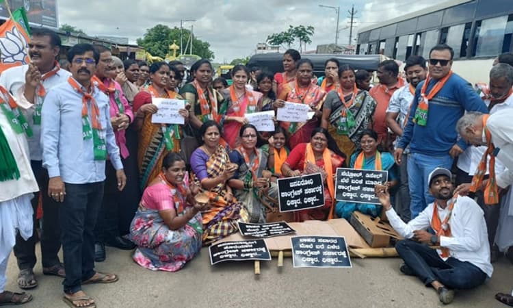 Gadag; ತೈಲ ಬೆಲೆ ಏರಿಕೆ ಖಂಡಿಸಿ ಬಿಜೆಪಿ ಪ್ರತಿಭಟನೆ