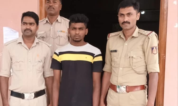 Laptop ಕಳವು ಮಾಡಿ 2 ವರ್ಷದಿಂದ ತಲೆಮರೆಸಿಕೊಂಡಿದ್ದ ಆರೋಪಿ ಸಿಮ್ ಖರೀದಿಸಿ ಸಿಕ್ಕಿಬಿದ್ದ