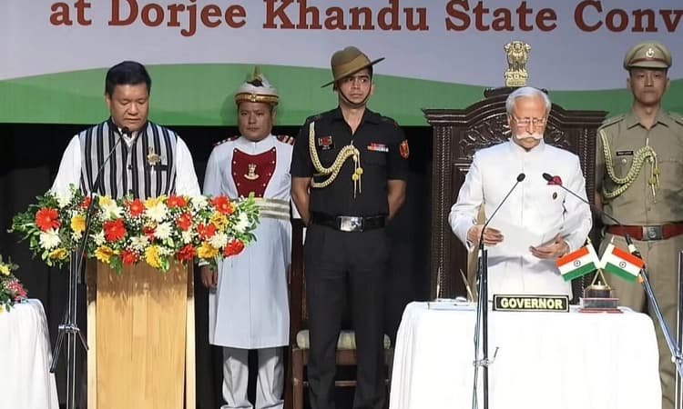 Pema Khandu: ಅರುಣಾಚಲ ಪ್ರದೇಶದ ಮುಖ್ಯಮಂತ್ರಿಯಾಗಿ ಪೇಮಾ ಖಂಡು ಪ್ರಮಾಣ ವಚನ ಸ್ವೀಕಾರ