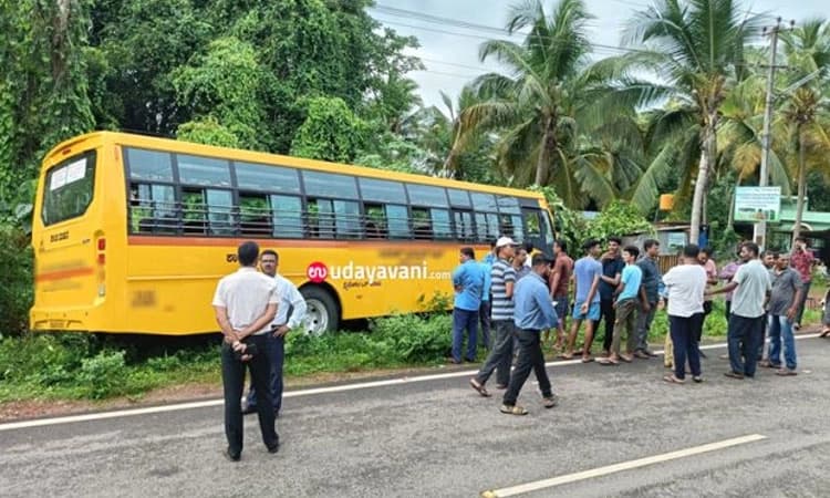 Udupi: ಶಾಲಾ ಬಸ್ ಚಾಲನೆ ವೇಳೆ ಹೃದಯಾಘಾತಗಿದ್ದ ಚಾಲಕ ಮೃತ್ಯು
