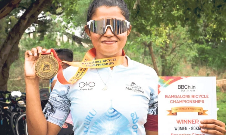 Cycling; ಗ್ಲಿಯೋನಾ ಡಿ’ಸೋಜಾಗೆ ಸ್ವರ್ಣ ಪದಕ
