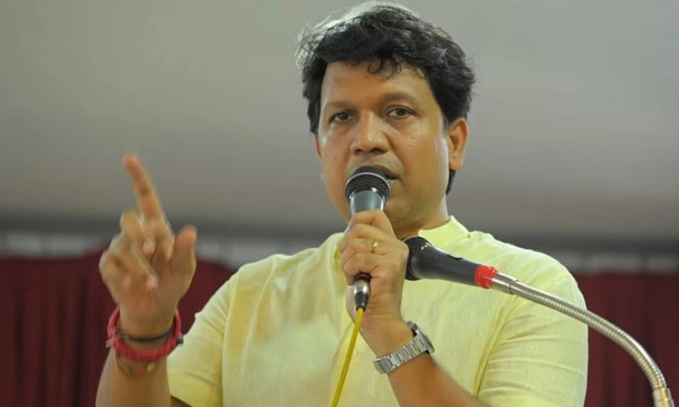 Mangaluru ರಸ್ತೆಯಲ್ಲಿ ನಮಾಜ್ ಪ್ರಕರಣ: ಸಾಮರಸ್ಯ ಕದಡಲು ಸರಕಾರದಿಂದಲೇ ವಿಷ: ಭರತ್ ಶೆಟ್ಟಿ