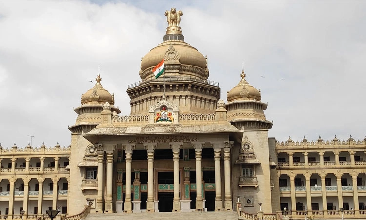 ಸಾಕ್ಸ್‌, ಶೂ ಖರೀದಿಗೆ 121 ಕೋಟಿ ರೂ. ಬಿಡುಗಡೆ