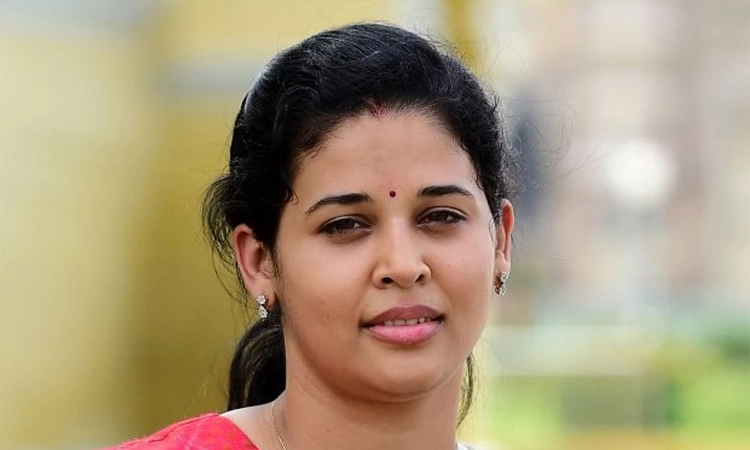 Rohini Sindhuri ವೇತನದಲ್ಲಿ 77 ಸಾವಿರ ರೂ. ಕಡಿತಕ್ಕೆ ಸರಕಾರದ ಕಾರ್ಯದರ್ಶಿಗೆ ಪತ್ರ