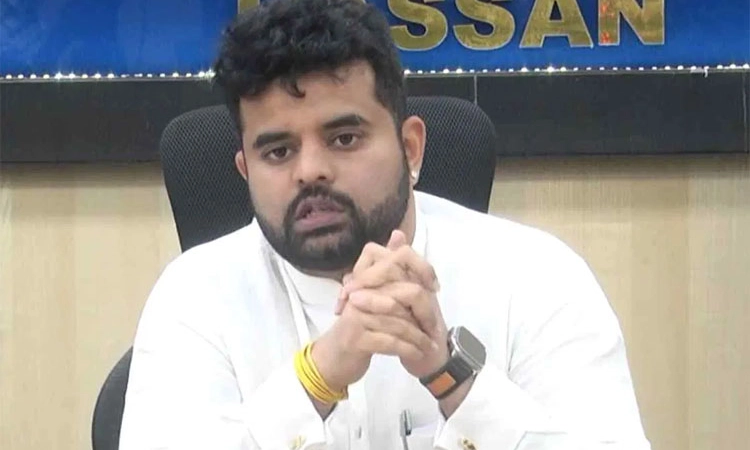 ಪ್ರಜ್ವಲ್‌ ನಿವಾಸದಲ್ಲಿ ಎಸ್‌ಐಟಿ 10 ಗಂಟೆಗಳ ಕಾಲ ಹುಡುಕಾಟ