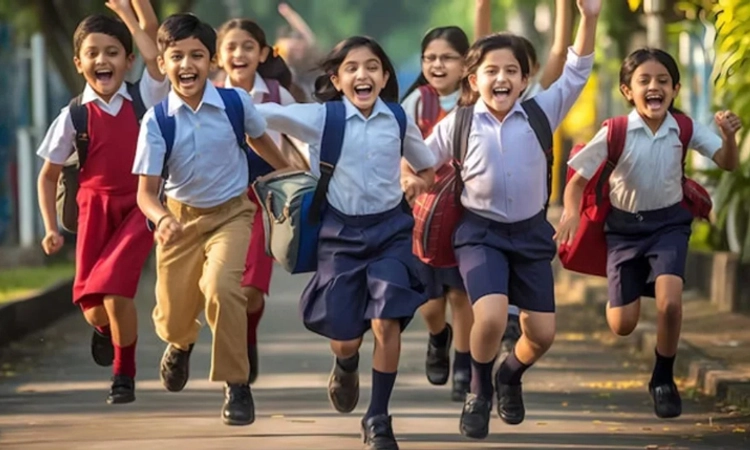 School Reopen: ಈ ರಾಜ್ಯದಲ್ಲಿ ಲೋಕಸಭೆ ಚುನಾವಣಾ ಫಲಿತಾಂಶ ದಿನದಂದೇ ಶಾಲಾ ಕಾಲೇಜು ಆರಂಭ…