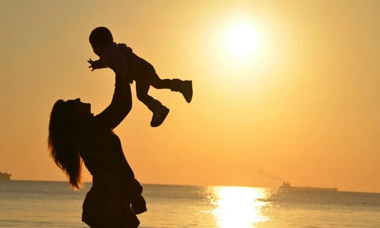 Mother: ಮಗುವಿನ ನಗುವಿನ ಕಾರಣ ಅಮ್ಮ