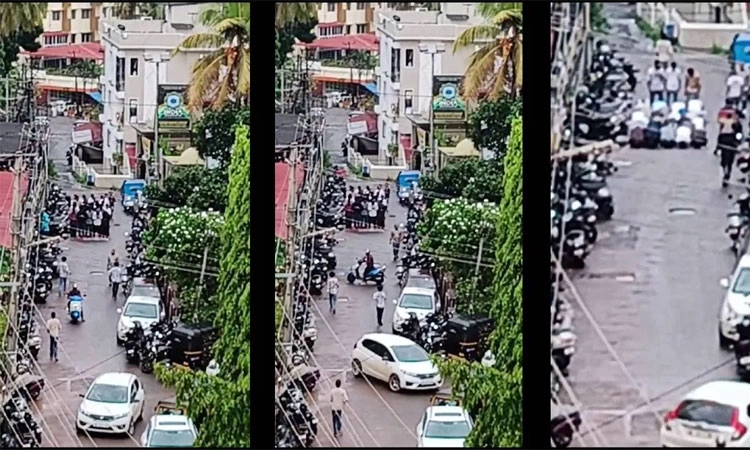 Mangaluru: ರಸ್ತೆಯಲ್ಲಿ ನಮಾಜ್: ಪ್ರಕರಣ ದಾಖಲು