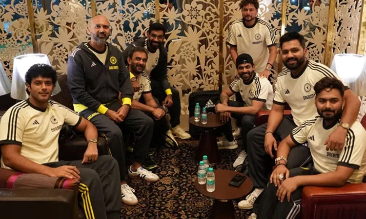T20 World Cup: ಅಮೆರಿಕಕ್ಕೆ ಹೊರಟ ರೋಹಿತ್ ಬಳಗ; ವಿಮಾನ ತಪ್ಪಿಸಿಕೊಂಡ ಕೊಹ್ಲಿ, ಹಾರ್ದಿಕ್