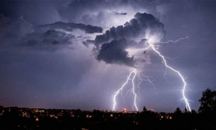 Hubli; ಜಾನುವಾರು ಮೇಯಿಸಲು ಹೋಗಿದ್ದ ಯುವಕ ಸಿಡಿಲು ಬಡಿದು ಸಾವು