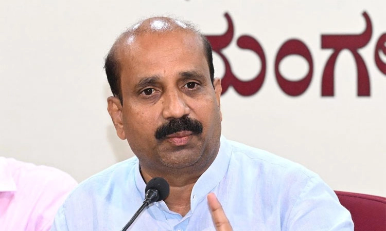 Raghupati Bhat ಪದವೀಧರರ ಅಗತ್ಯವನ್ನು ಪ್ರಾಮಾಣಿಕವಾಗಿ ಪೂರೈಸುವೆ