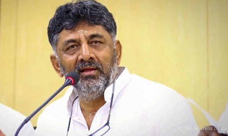 ನಾನು 100 ಕೋ.ರೂ. ಆಮಿಷ ಒಡ್ಡಿದ್ದರೆ ಲೋಕಾಯುಕ್ತಕ್ಕೆ ದೂರು ಕೊಡಿ: ಡಿಕೆಶಿ ಸವಾಲು