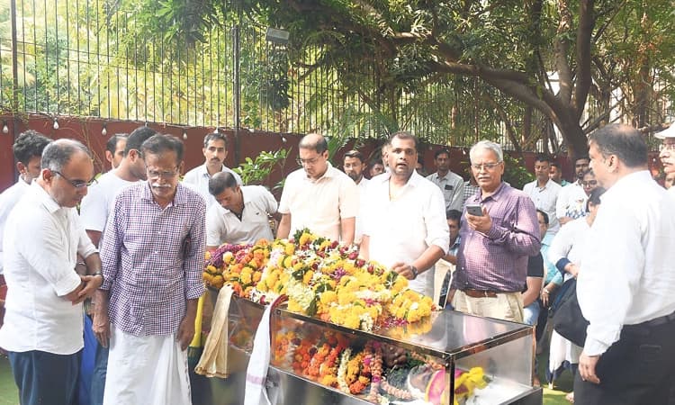 Naturals Ice Cream; ರಘುನಂದನ ಕಾಮತ್‌ ಪಂಚಭೂತಗಳಲ್ಲಿ ಲೀನ